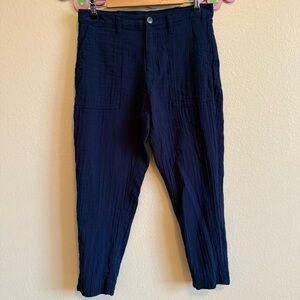 Old Navy Dark Blue Cargo Pants Size 8